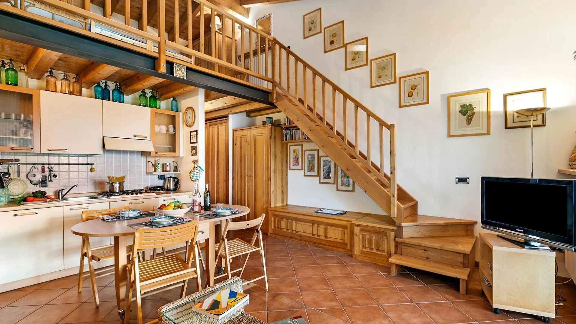Grotten Loft With Lake View & Pool - Happy Rentals Toscolano Maderno Daire